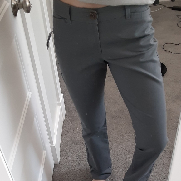 Gray pants - Picture 5 of 5